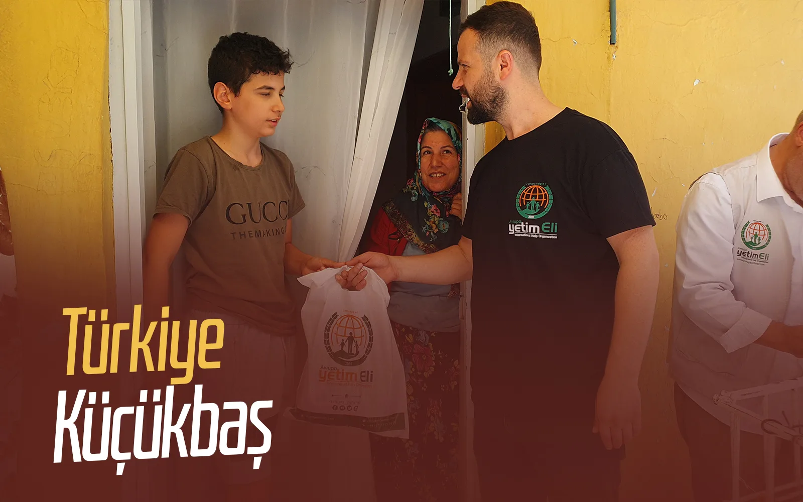 Türkiye kurban bağışı ile ihtiyaç sahibi ailelere kurban eti